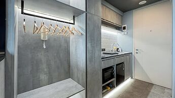 Best Deal Studio (No Kitchen) Apartment Tokyo Riverside PIK 2