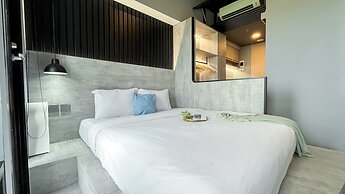 Best Deal Studio (No Kitchen) Apartment Tokyo Riverside PIK 2