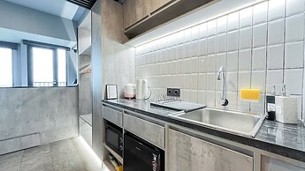 Best Deal Studio (No Kitchen) Apartment Tokyo Riverside PIK 2