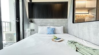 Best Deal Studio (No Kitchen) Apartment Tokyo Riverside PIK 2