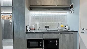 Best Deal Studio (No Kitchen) Apartment Tokyo Riverside PIK 2