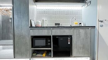 Best Deal Studio (No Kitchen) Apartment Tokyo Riverside PIK 2