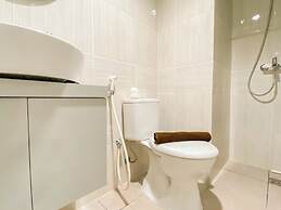 Cozy and Modern 2BR Apartment at Vasanta Innopark