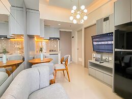 Cozy and Modern 2BR Apartment at Vasanta Innopark