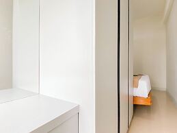 Cozy and Modern 2BR Apartment at Vasanta Innopark