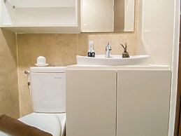 Modern Look 2BR Corner Transpark Cibubur Apartment