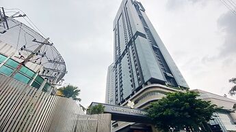 Stunning Studio with Strategic Location at Grand Sungkono Lagoon Apart