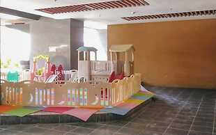 Stunning Studio with Strategic Location at Grand Sungkono Lagoon Apart