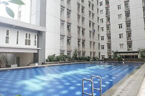 Comfortable Stay and Good Place Studio at Bale Hinggil Apartment