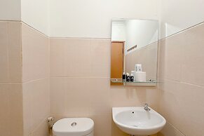 Comfortable Stay and Good Place Studio at Bale Hinggil Apartment