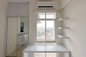 Comfortable Stay and Good Place Studio at Bale Hinggil Apartment
