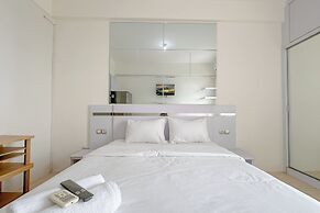 Comfortable Stay and Good Place Studio at Bale Hinggil Apartment