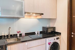 Best Deal and Elegant 2BR Apartment at Menteng Park