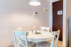 Best Deal and Elegant 2BR Apartment at Menteng Park