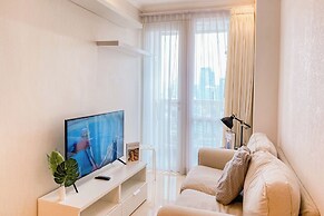 Best Deal and Elegant 2BR Apartment at Menteng Park