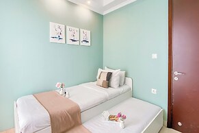 Best Deal and Elegant 2BR Apartment at Menteng Park
