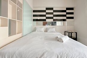 Minimalist and Cozy Studio at The Square Surabaya Apartment