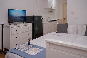 Warm Studio Apartment M-Town Residence