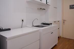 Warm Studio Apartment M-Town Residence
