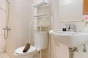 Comfy 2BR Apartment at Woodland Park Residence