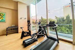 Spacious Studio Apartment at Capitol Suites