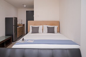 Good Deal and Comfy Studio at Collins Boulevard Apartment