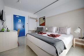 Kirxa Rooms and Suites