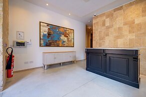 Kirxa Rooms and Suites