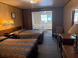 Airport Chalet