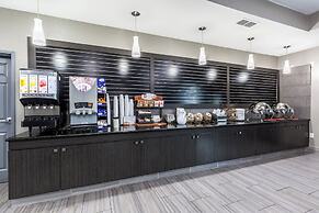 Platinum Inn & Suites Webster