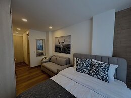 4991 Loft by Wellcome