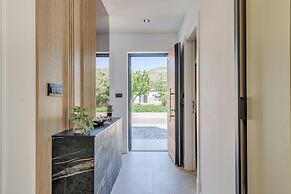 Villa Trixie - Green Garden Villas