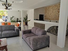Hotel Colonial