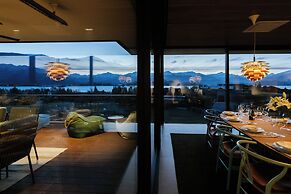 Ridgecrest - Lake Views - Sleeps 12