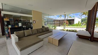 Makia Beach Muro Alto 220B by La Playa