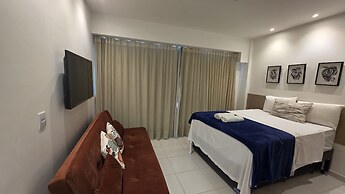 Makia Beach Muro Alto 220B by La Playa