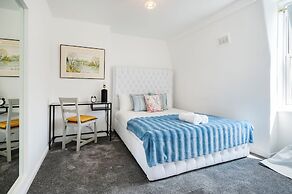 Spacious London stay -3 Bedroom property