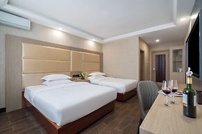 LAN WAN INTERNATIONAL  HOTEL