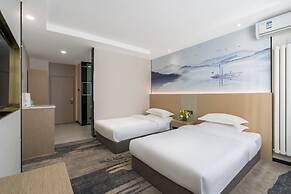 LAN WAN INTERNATIONAL  HOTEL