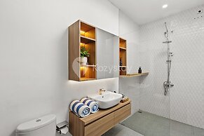 Navaya Villa by Kozystay - Seminyak