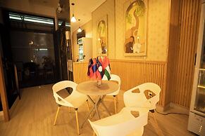 Cindy Homestay Grand World
