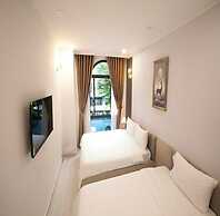 Cindy Homestay Grand World