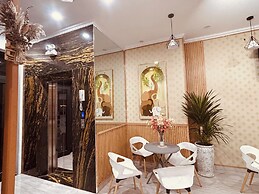 Cindy Homestay Grand World