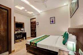 Treebo Riddhi Paradise