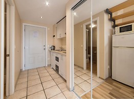 Apartments Nmn Drvenik