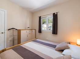 Apartments Nmn Drvenik