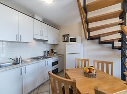 Apartments Nmn Drvenik