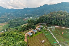 Long hug khao homestay