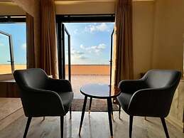 The park green hotel & resort