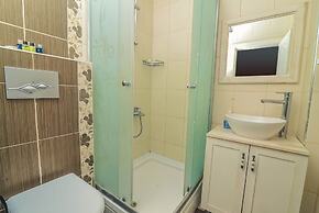 Gerence Otel by Lamira